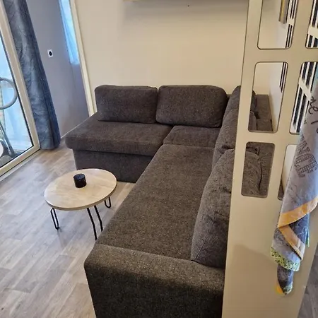 Mobil 8 Couchages Dans Camping 4 Etoiles A Aven 29930